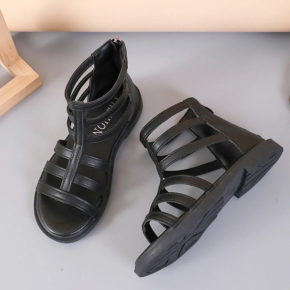 Girls Sandals 2026 Summer Kids Gladiator Sandals Boots  Roma Shoes Narrow Band Princess Shoes For Child Baby Black white