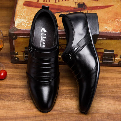 Sapatos Sociais Masculinos Brancos Baratos Bico Fino Slip-On Couro Masculino Tamanhos Grandes 38-48 Sapatos Casuais de Negócios Masculinos zapatos para hombre