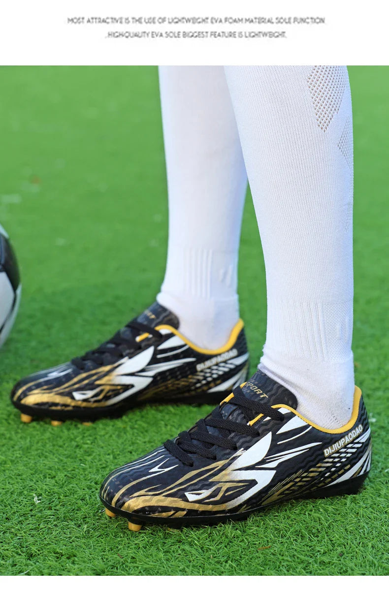 Outdoor Children's Football Shoes Low-cut Kids Soccer Shoes Sports Shoes Comfy Non-Slip Training Shoes For Boys Futsal Sneakers