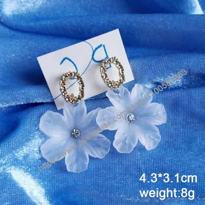 Pure White Women's Dangle Earrings Blooming Flower Acrylic Enamel Butterfly Imitation Pearl Heart Hanging Earrings Elegant brinc