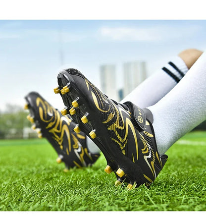 New Kids Soccer Shoes Original Football Shoes Boy Girl Indoor Professional Football Field Boots Society Cleats Non Slip Sneakers