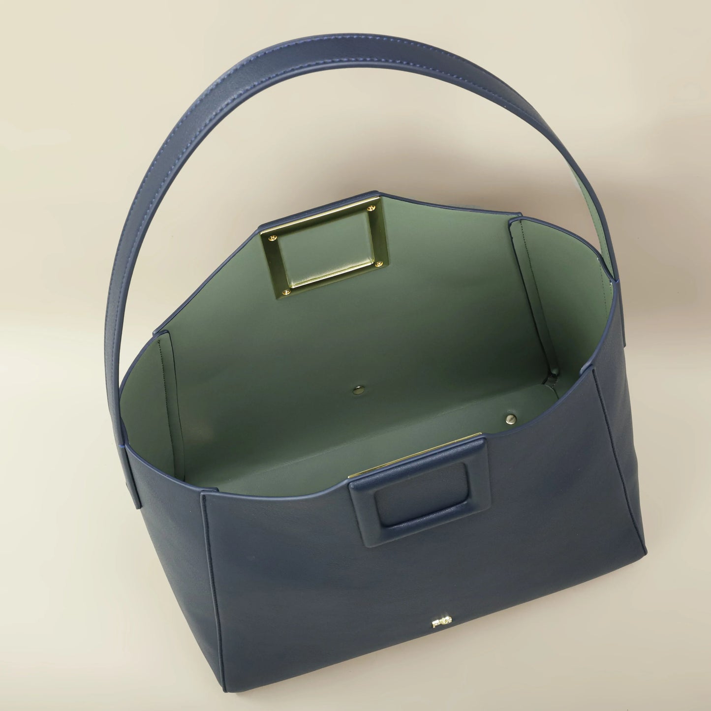 2026 New Europe-style Design Women's Underarm Wing-shaped Bag - Large Capacity Wing-shaped Handbag for Women Handheld Travel Bag