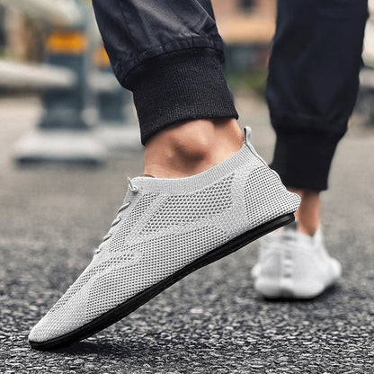 Sapatos Masculinos de Verão em Malha, Sapatilhas Planas para Uso Exterior, Sapatos de Caminhada de Alta Qualidade, Confortáveis, com Cadarço, Respiráveis, Antiderrapantes, Casuais