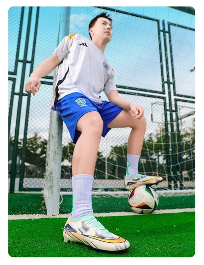 New Men Football Boots Match Indoor Breathable Ultralight Grass Cleats Soccer Shoes Long Spikes Sneakers Training Drop Shipping