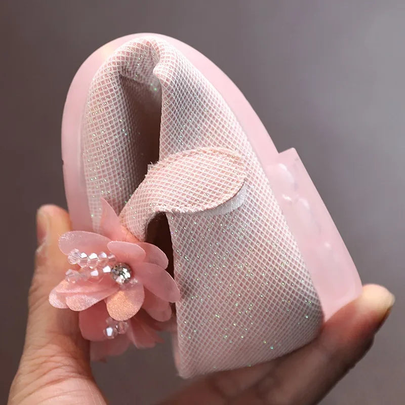 New fashion girls small leather shoes Korean version of the foreign-style cute princess shoes kids breathable white school dance