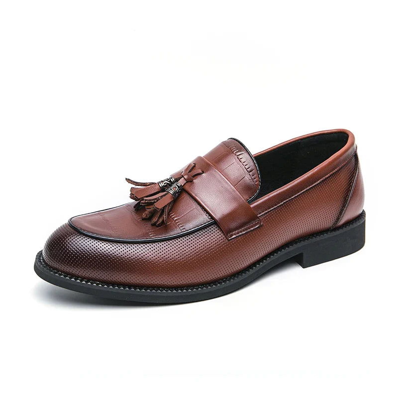 Mocassins Masculinos Sapatos Sociais de Couro de Luxo Respiráveis Sem Cadarço Sólidos Formais Casuais Sapatos Masculinos Designer Artesanais Mocassim