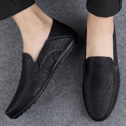 Fashion Men Casual Leather Shoes Luxury Italian Soft Men Loafers Handmade Moccasins Men Breathable Slip on Boat Shoes Plus Size
