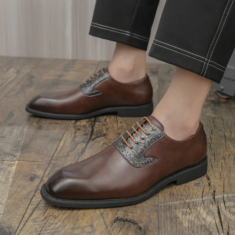 Fashion Designer New Men's Pointed Lace Up Oxford Shoes Male Wedding Dress Homecoming Formal Wedding Footwear