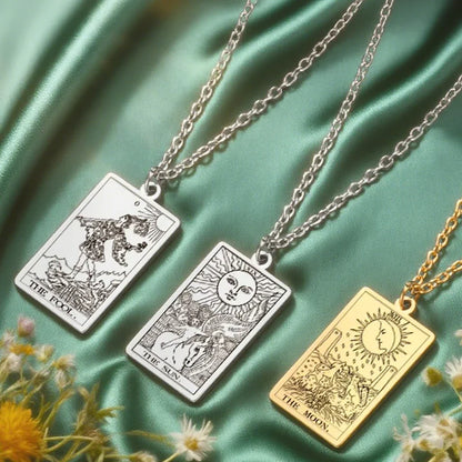 Tarot Cards Necklace Women Stainless Steel Necklace Wealth Amulet Classic Tarot Major Arcana Divination Charm Jewelry