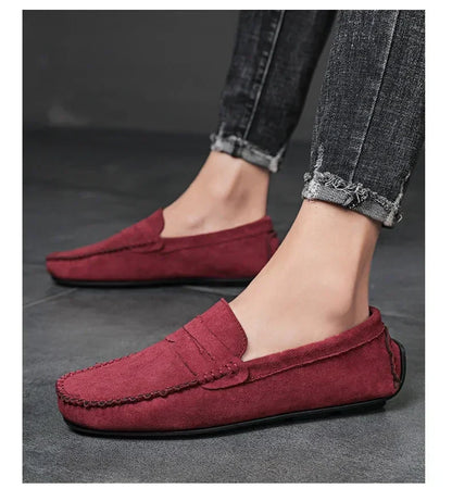 Fashion Suede Men Casual Shoes Breathable Comfort Slip-on Mens Driving Shoes Luxury Brand Men Loafers Mens Lazy Shoes Moccasins