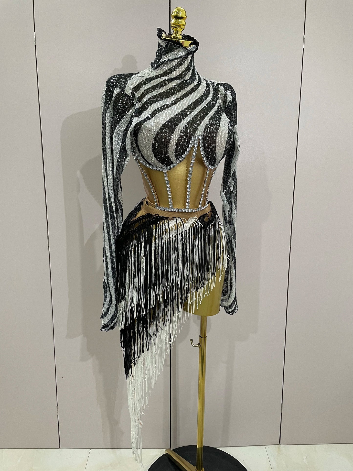 2025 New Shiny Diamond Sequin Tassels Sexy Mesh Long Sleeved Two Piece Set Women Evening Birthday paty Nightclub Stage Costume