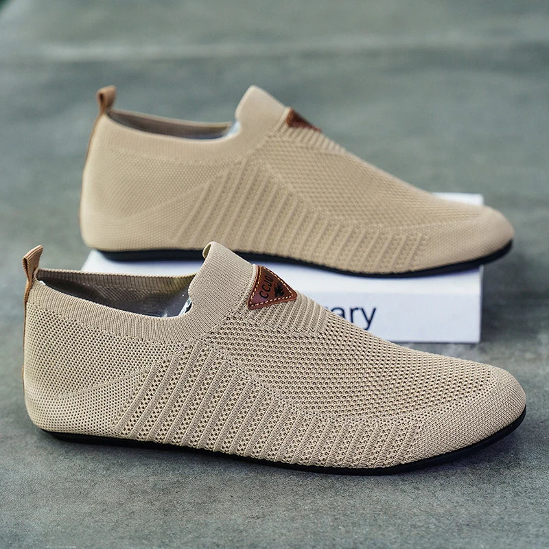 Men's Shoes Breathable Thin Bottom Light Driving Loafers Casual Socks Shoes Men Slippers Comfortable Walking Mens Shoes