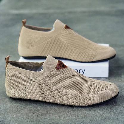 Men's Shoes Breathable Thin Bottom Light Driving Loafers Casual Socks Shoes Men Slippers Comfortable Walking Mens Shoes