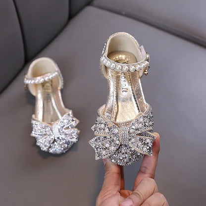 Luxury New Children Causal Dance Sandals Girls Rhinestone Flat Sandals Non-slip Fashion Kids Sequins Princess Performance Shoes