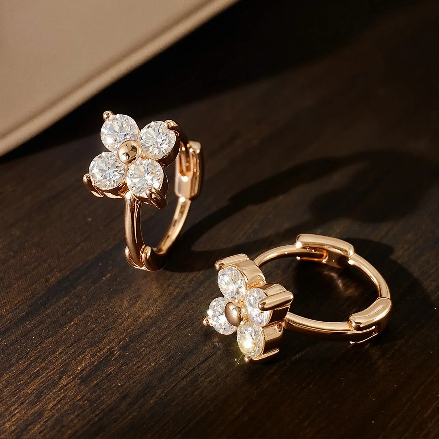 3mm D Color Moissanite Hoop Earrings for Women GRA Certified Round Brilliant Cut Moissanite s925 Silver Dainty Earring