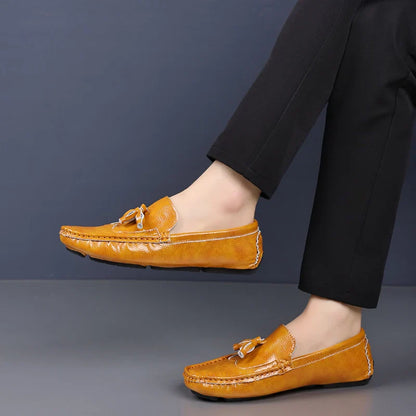 Sapatos Masculinos Loafers Confortáveis Slip-on Mocassins para Dirigir Calçados Masculinos Marca Marrom de Couro Sapatilhas Casuais para Homens