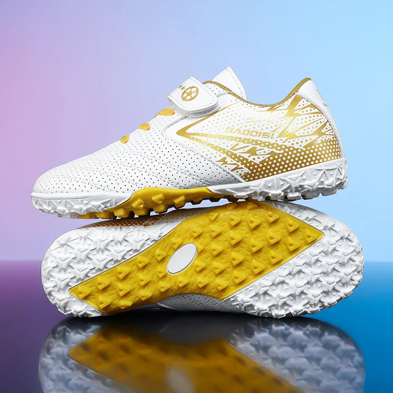 New Kid Soccer Shoes Match Non-Slip Professional Match Boys Outdoor Football Boots Comfortable Sneakers Sports Shoes Unisex