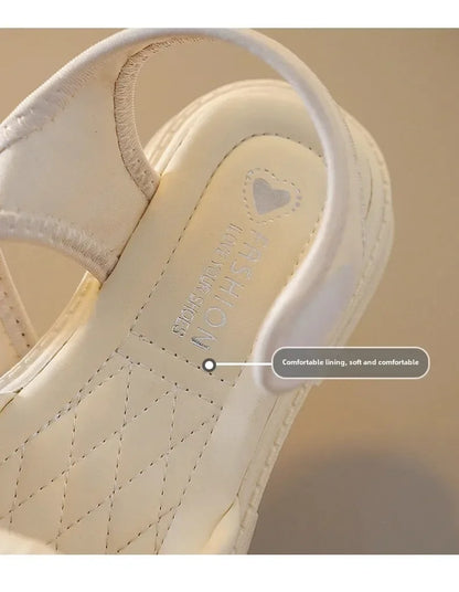 Children's Sandals Summer 2025 New Arrival Soft Bottom Slippers For Medium To Large Kids Women's Fashionable Beach Shoes