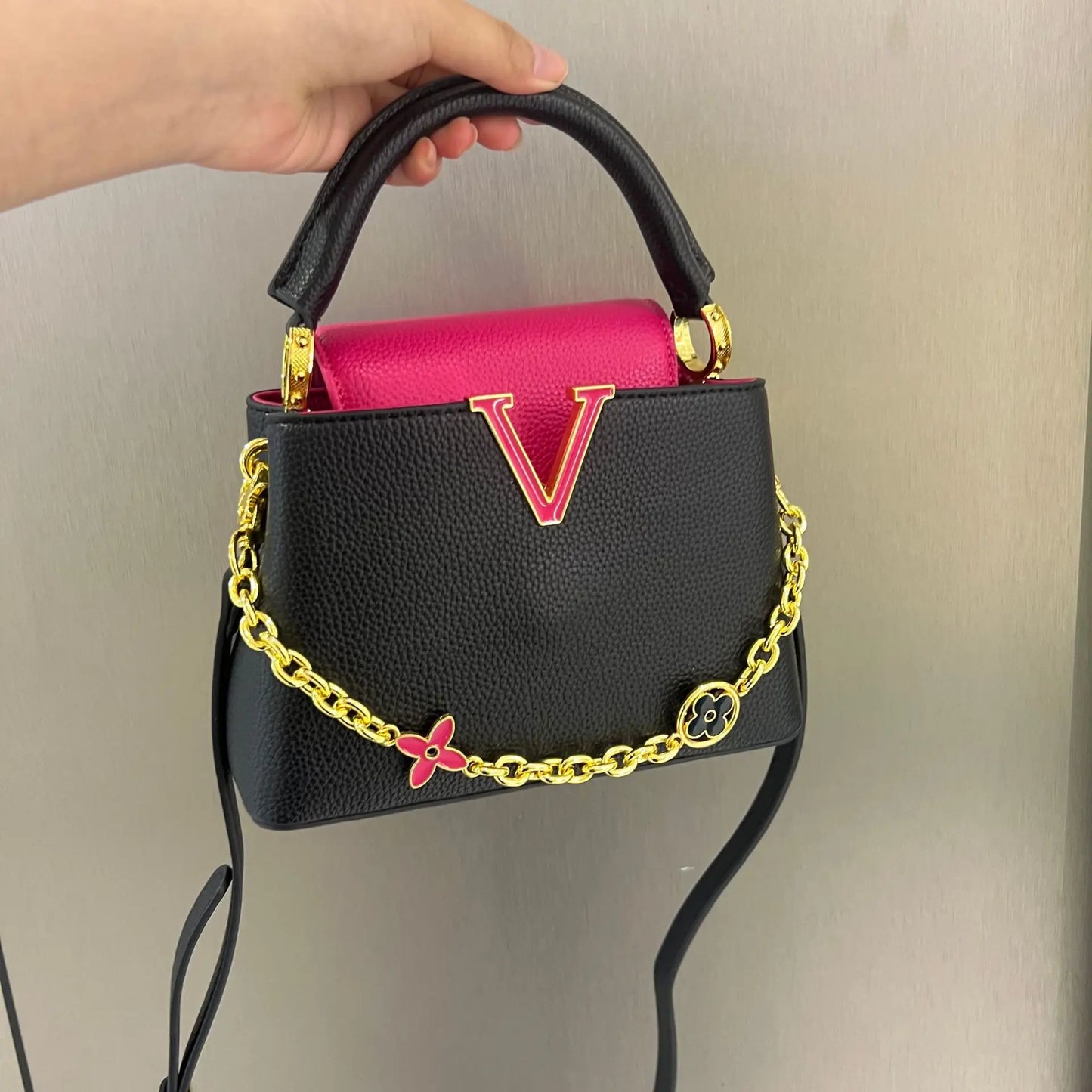 Tote bag 2025 new Himalayan V-shaped portable light luxury single shoulder crossbody bag for women