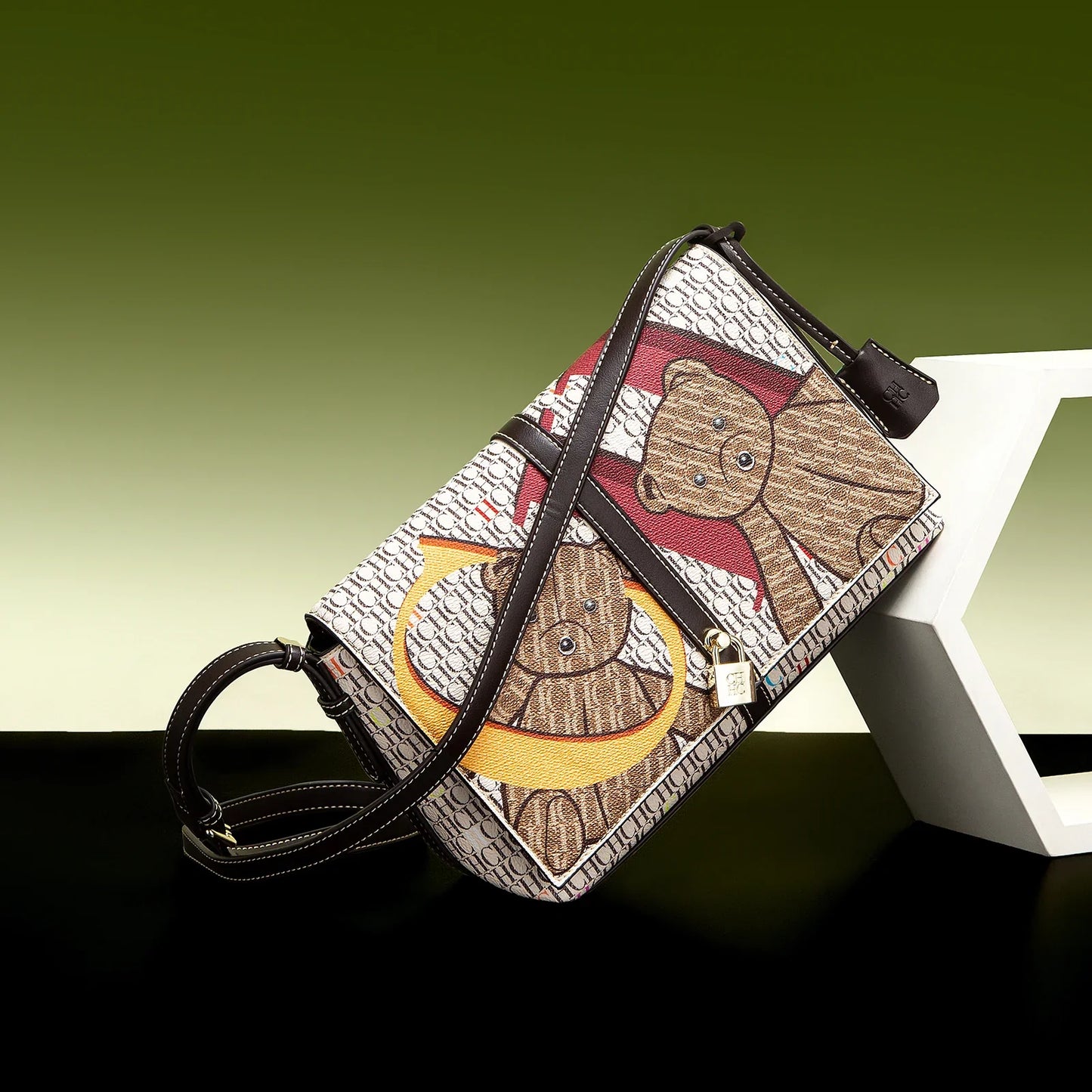 Retro Design Women's New Shoulder Bag Fashionable and Diverse Business Commuter Large Capacity New Shoulder Bag