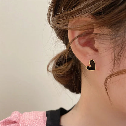 S925 Silver Needle New Love Design Sense Unique Small Group Earrings Simple Black Women's Ear Jewelry Wholesale And Retail
