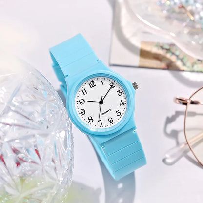 Simple Fashion Quartz Watch for Women Students Wrist Watches Silicone Strap Watch Wholesale Reloj Mujer Elegante Reloj De Mujer