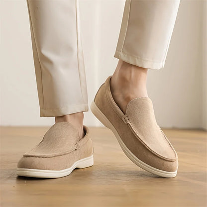 Men's casual shoes - lightweight summer shoes, easy-to-wear closure, synthetic uppers and soles for office, vacation