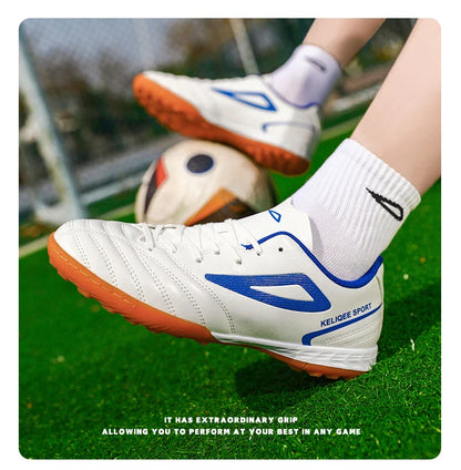 New Men Football Boots Indoor Futsal Soccer Shoes Ultralight Wholesale Professional Training Unisex Breathable Drop Shipping