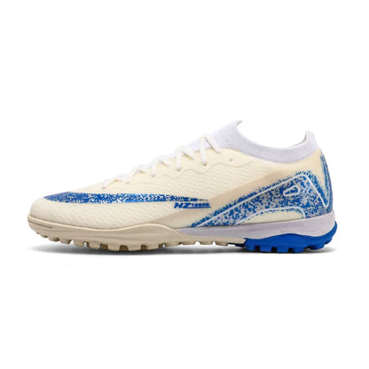 Men Football Shoes Comfortable TF Professional Football Boots Training Sneaker Ultralight Soccer Shoes