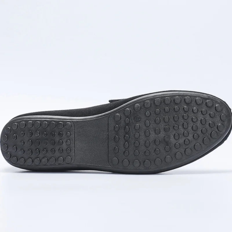 New Suede Men Casual Shoes Fashion Male Lazy Shoes Breathable Comfort Slip-on Mens Driving Shoes Luxury Brand Loafers Moccasins