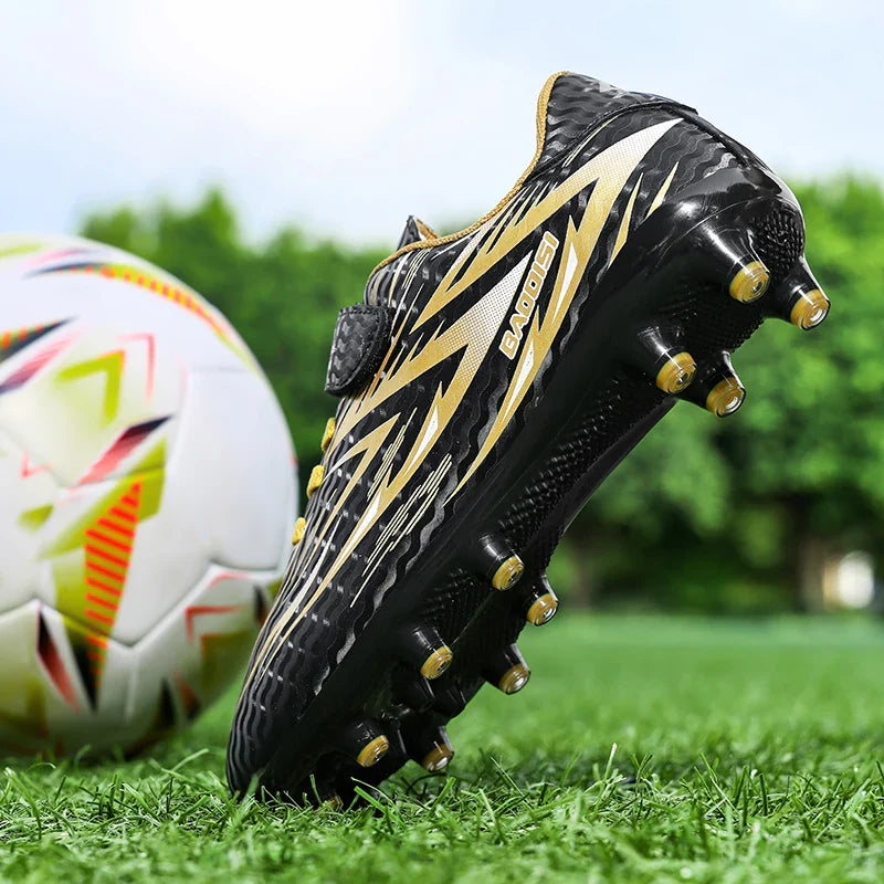 New Kid Professional Football Boots Soccer Shoes Match Boys Sports Shoes Comfortable Sneakers Match Outdoor Non-Slip Unisex
