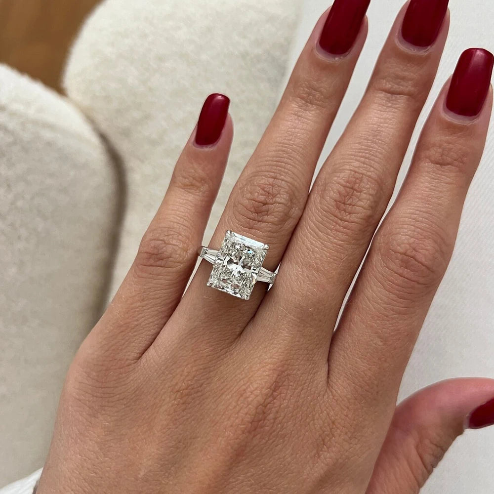 1/2/3/4Carat Radiant Cut Full Moissanite Engagement Ring with Tapered Baguette Shape Diamond S925 Silver Wedding Rings for Women