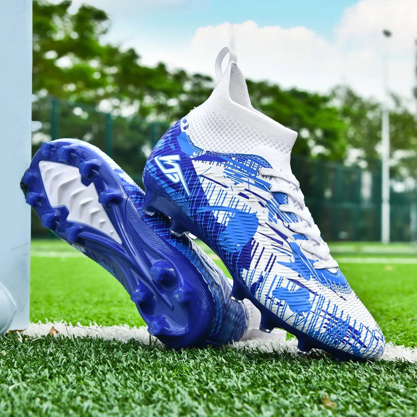 Men Soccer Shoes TF/FG Sneaker Boy Comfortable Society Original Resistant Top Quality Football Shoes Long Spikes Football Boots