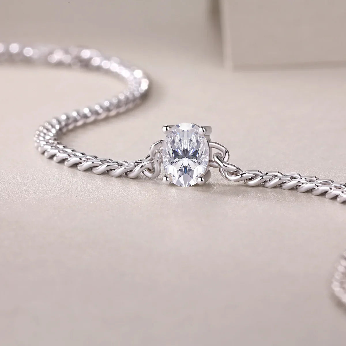 1CT Oval Cut D Color Moissanite Diamond Bracelet for Women 925 Silver Plated 18k Adjustable 16-21cm Cuban Link Bracelets