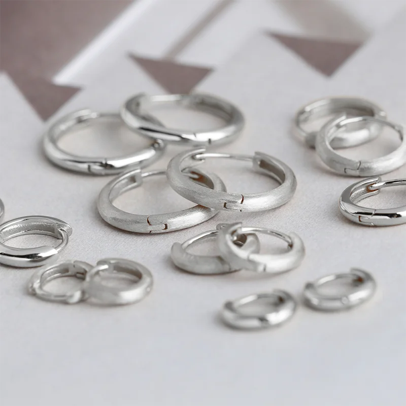 925 Sterling Silver Minimalist Matte Gothic Unisex Huggies Ear Hoop Earrings for Women Men Piercing Ear Buckle Jewelry