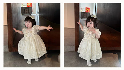 Vestido de princesa Lolita francês para meninas, vestido novo estilo verão para um ano de idade, lindo vestido branco de manga curta para menina fofa