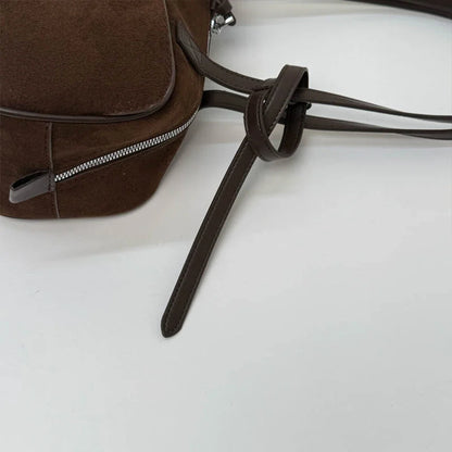 Retro Hand-Held Bowling Bag for Women's Autumn and Winter New Fashion Trend Suede Underarm Bag, Niche Commuting Bag
