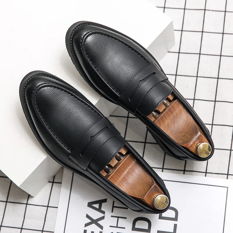 Classic Men's Dress Shoes Office Formal Leather Shoes High Quality Brogues Casual Business Shoes For Men Social Party Loafers