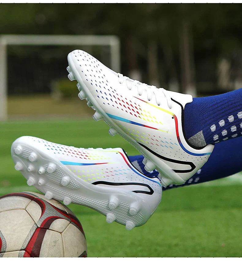 New Men Football Boots Non-Slip High-quality Woman Soccer Shoes Grass Cleats Futsal Sneakers Match Indoor Outdoor Football Shoes