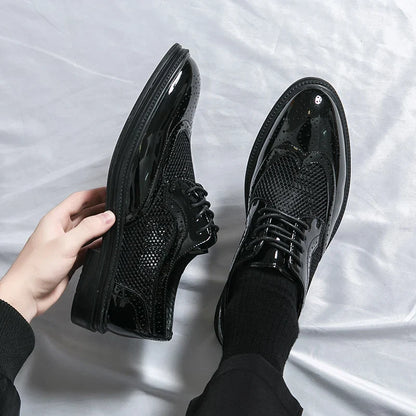 Fashion Derby Leather Men Shoes Summer Breathable White Brogue Lace Up Solid Dress Shoes Business Casual Party Wedding Shoes Men