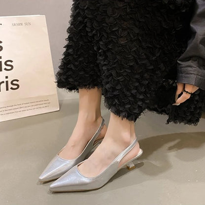 2025 Summer fashion pointed leather women's sandals large size low heel open toe design Elegant and casual women's formal shoes