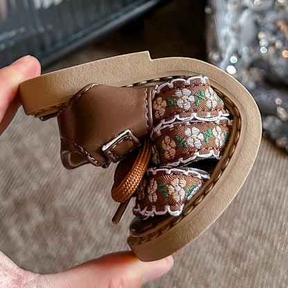 Baby Girls Hot Sale Summer Princess Fashionable Embroidery Soft Hollow Sandals Kid Elegant School Lightweight Cute Walking Shoes