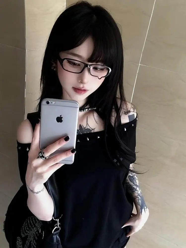 Black Off Shoulder Cross Women's T-shirt Short Sleeve 2000s Clothes Y2k Summer Tops Tees Female Clothing Chic Vintage