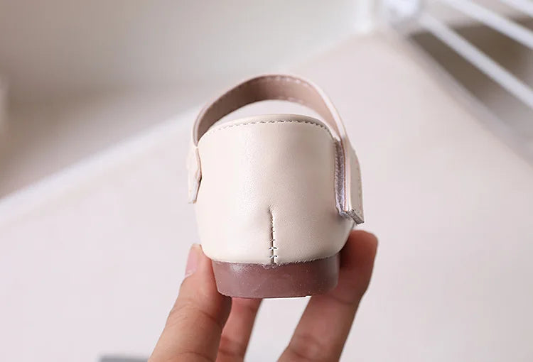 2026 Novel Roman Sandals for Little Girls Side Butterfly-knot Princess Weave Sandals Soft Breathable Hollow Shoes Child Girl