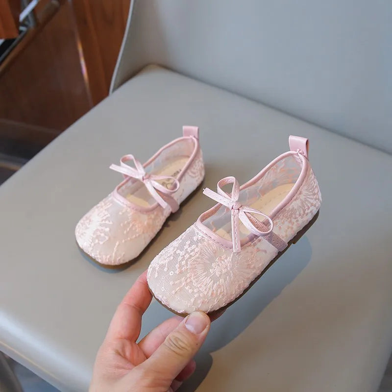 2026 Spring Summer New Children's Shoes Fashion Princess Lace Shoes Children's Elegant Shoes Soft Bottom Elastic Hook and Loop
