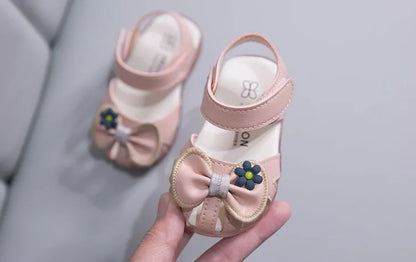 2026 New Girls Baby Soft Sole Princess Sandals Extra Soft Summer Toddler Closed Toe Fashion Walking Shoes