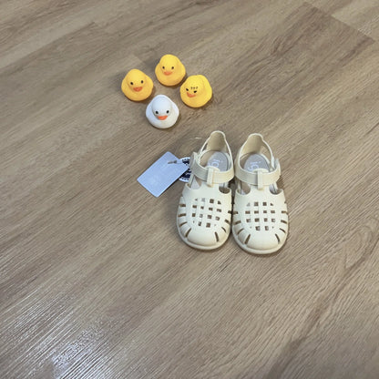 Boys Girls' Solid Color Casual Baotou Roman Sandals Baby Kids Jelly Beach Shoes Children's Soft Sole Non-slip Sandals SO125
