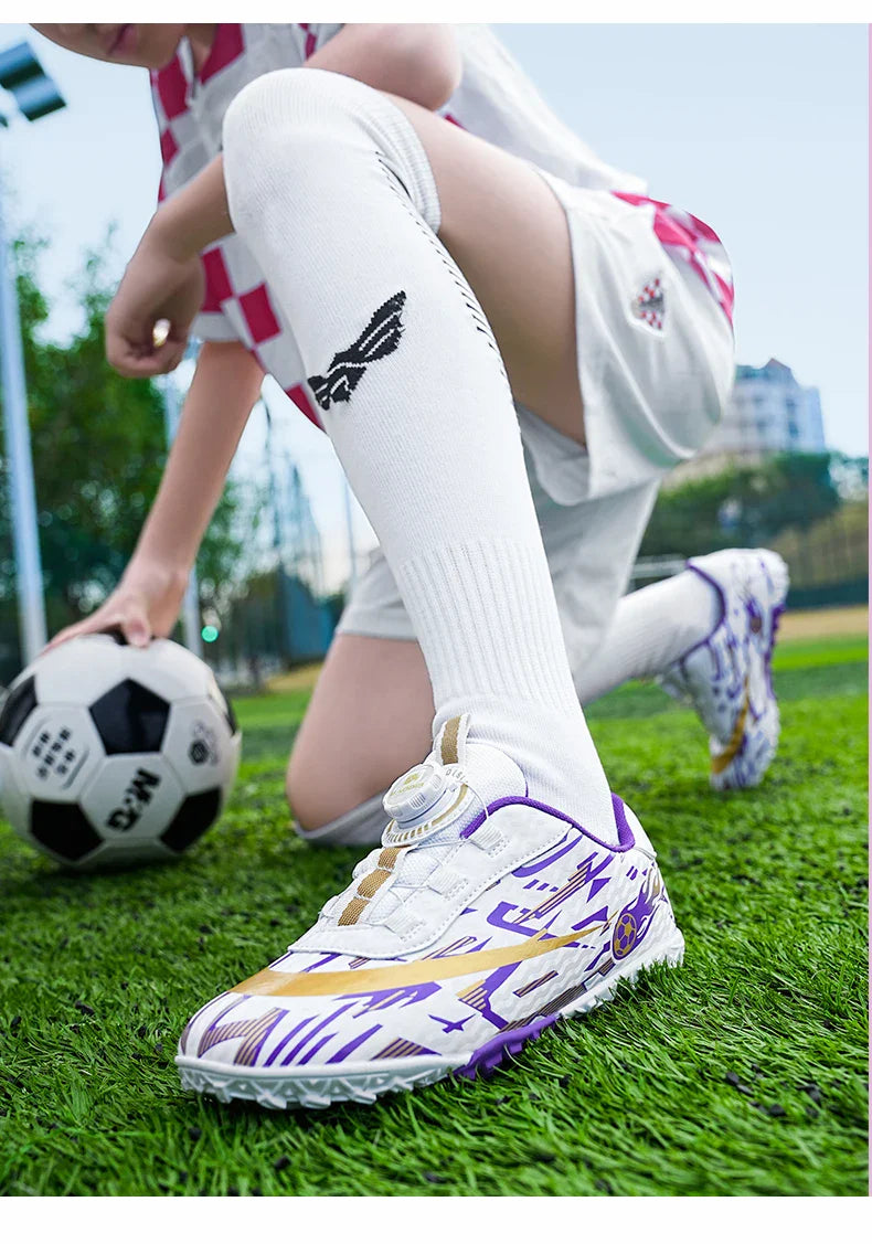 New Men Kids Soccer Shoes Football Boots Ultralight Match Grass Boys Professional Cleats Non-Slip Training Shoes Drop Shipping