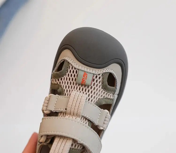 Children Sports Sandals Versatile Kids Causal Cut-outs Sandals Summer Fashion Boys Girls Patchwork Mesh Beach Shoes Black Beige