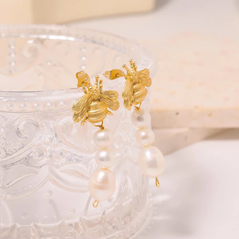 Bee And  With Natural Pearls Pearl Earrings 18K Gold Plated Jewelry Korean Designer Jewelry Earrings Gifts For Girlfriend